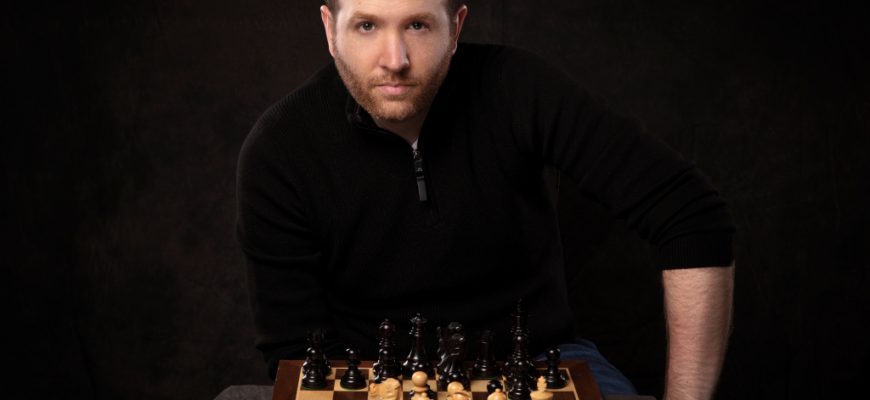 Берлин: Топпер Firebrand Брэндон Берроуз использует шахматные навыки в ведении бизнеса