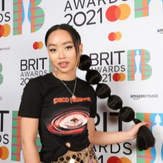 BRIT Awards назвала Гриффа лауреатом премии Rising Star