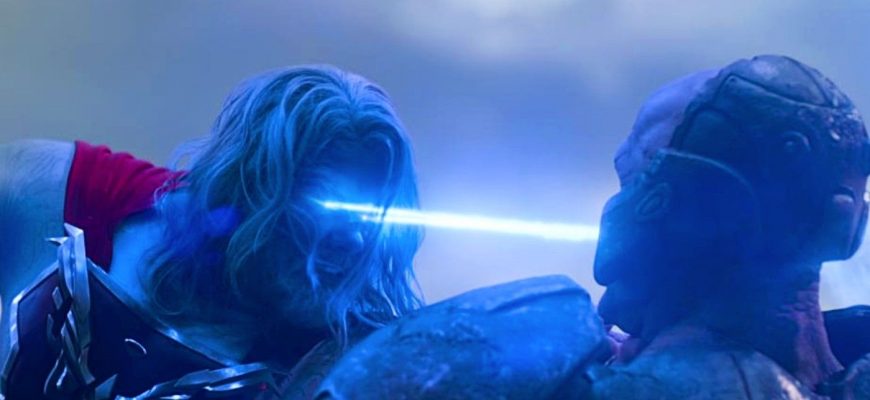 Создатель наследия Юпитера объявляет Netflix шоу "Мстители встречает крестного отца 2"